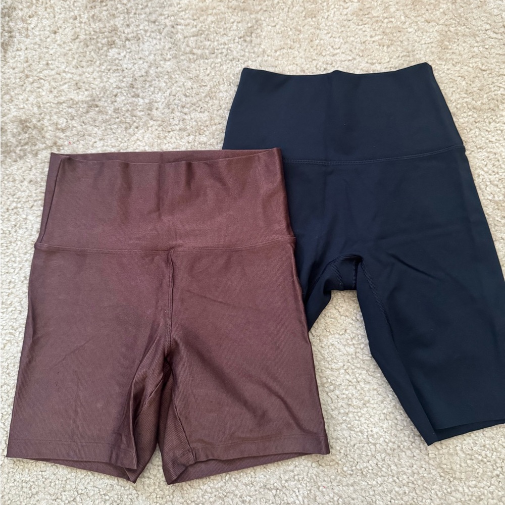 High-Waist Bike Shorts Duo - Black and brown
